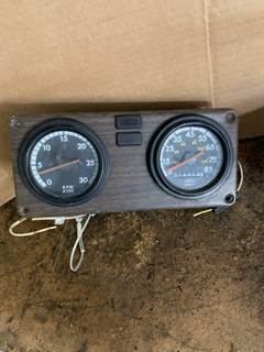 Freightliner FL120 Instrument Panel Cluster