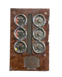 International 9406 Instrument Panel Cluster