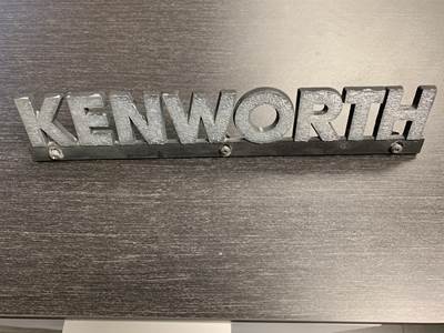 Kenworth NAMEPLATE Hood Ornament