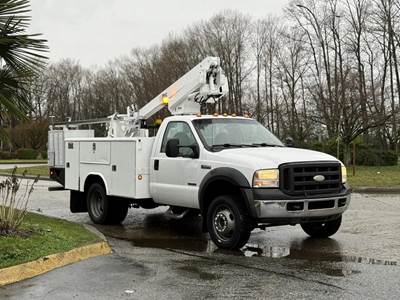 Ford F-450 XL Super Duty Diesel Altec Bucket Truck