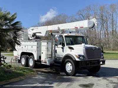 International 7500 Tandem Bucket Truck Diesel Air Brakes