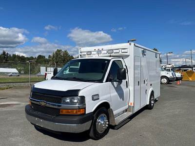 Chevrolet Express G3500 Cube Van Ex Ambulance