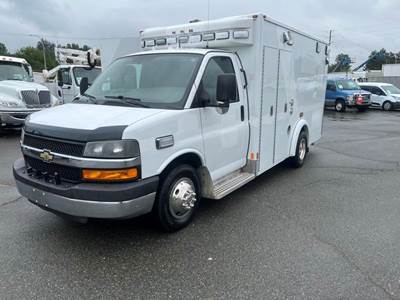 Chevrolet Express G3500 Cube Van Ex Ambulance