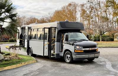 Chevrolet Express 4500 21-Passenger Bus with Wheelchair Lift