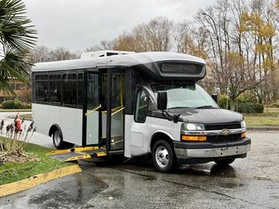Chevrolet Express 4500 22-Passenger Bus with Wheelchair Ramp