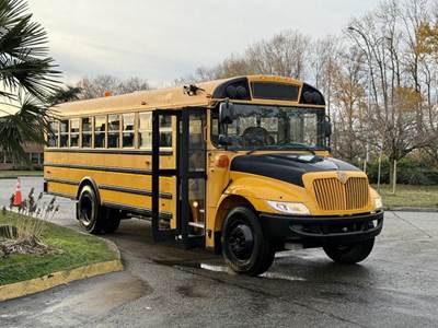 International 4300 35-Passenger School Bus Diesel