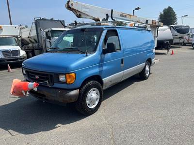 Ford Econoline E-350 Super Duty Bucket Lift Cargo Van