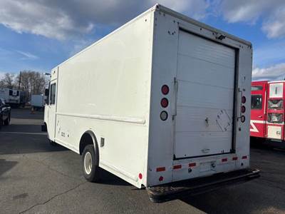 2012 Ford Econoline E450 16 Foot Cargo Step Van Dually With Rear ...