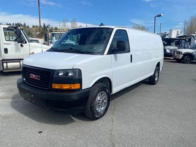 GMC Savana G3500 Cargo Van Extended