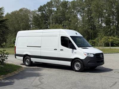 Mercedes-Benz eSprinter High Roof 170" Wheelbase EV Cargo Van