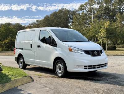 Nissan NV200 S Cargo Van with Rear Shelving
