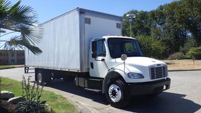 Freightliner M2 106 28 Foot Cube Van Diesel with Air Brakes