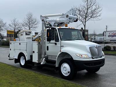 International DuraStar MA025 Altec Bucket Service Truck Air Brakes