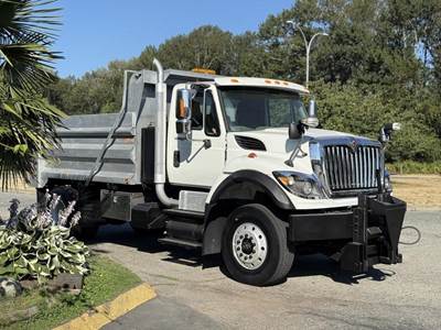 International Workstar 7400 Diesel Air Brakes Dump Truck with Plow Attachment