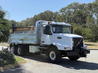 Volvo VND 18-Speed Diesel Dump Truck with Sander