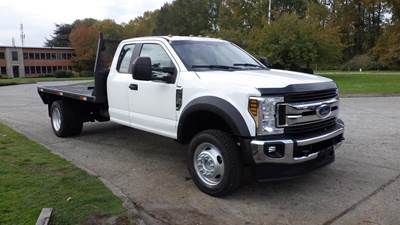 Ford F-550 Flat Deck 4WD