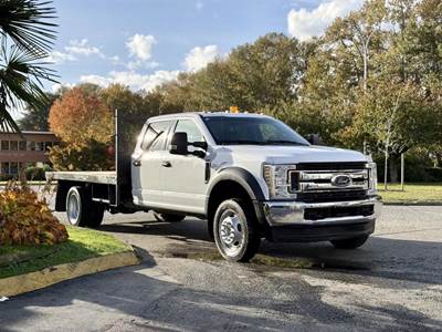 Ford F-550 XLT 4X4 12-Foot Flat Deck Truck