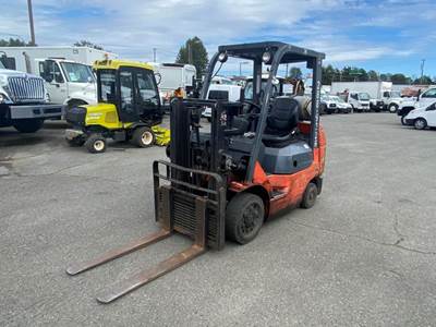 Toyota 7FGGU25 Forklift Propane