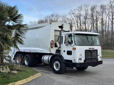 Autocar Xpeditor Tandem Cummins Diesel Compactor Garbage Truck