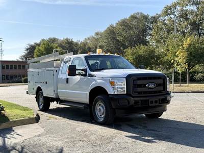 Ford F-350 SD XL SuperCab 4WD Service Truck