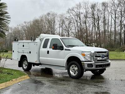 Ford F-350 XLT 4x4 Service Truck with VMAC Compressor