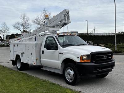 Ford F-450 SD Altec Service Truck Bucket Truck 2WD
