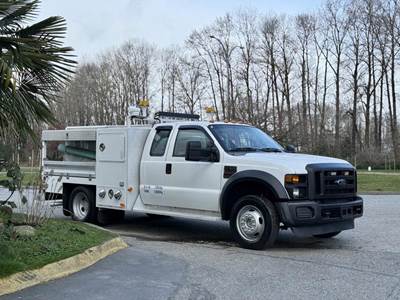 Ford F-450 Super Duty 4x4 Diesel Service Truck with Pipe Racks