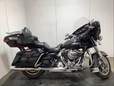 Harley-Davidson Flhtcu Electra Glide Ultra Classic Motorcycle