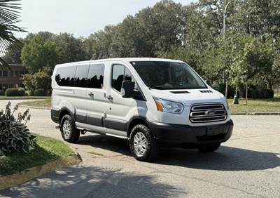 Ford Transit XLT 8-Passenger Van 4X4