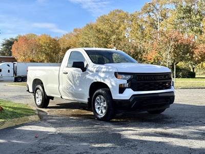 Chevrolet Silverado 1500 Work Truck 4WD with 8-Foot Long Box