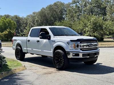 Ford F-150 XLT SuperCrew 4x4
