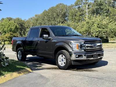 Ford F-150 XLT Crew Cab 5.5-ft 4x4
