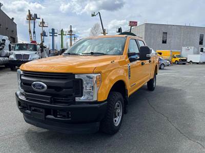 Ford F-250 SD XL Crew Cab 4WD Diesel