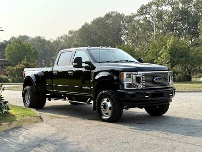 Ford F-350 SD Limited Dually Diesel Long Box 4X4