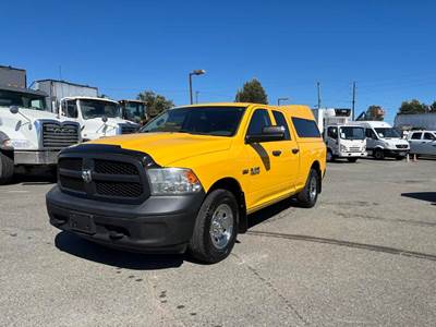 RAM 1500 Tradesman Quad Cab 4WD with canopy and rear bed slide