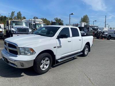 RAM 1500 Tradesman Crew Cab SWB 4WD