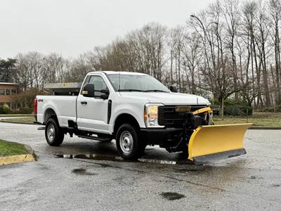 Ford F-250 XL 4x4 Plow Truck with Fisher Sander