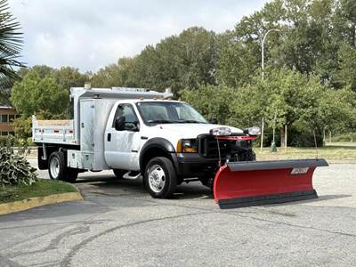 Ford F-450 XL Super Duty Diesel Plow Truck with 8-Foot Dump Box