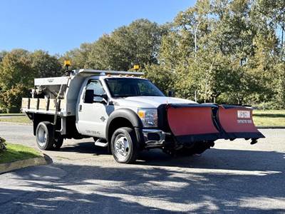 Ford F-550 4x4 Flat Deck Plow Truck with Swenson Sander