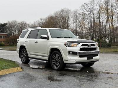 Toyota 4Runner Limited 4x4