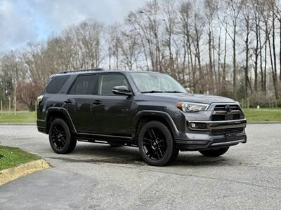 Toyota 4Runner Limited Nightshade Edition 4x4 7-Passenger with Sunroof