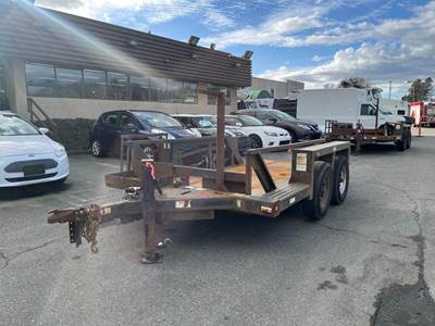 JLG Industries 1014 Flat Hydraulic Tilt Deck Trailer