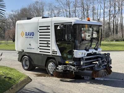 Ravo 540 Enclosed Cab Diesel Street Sweeper