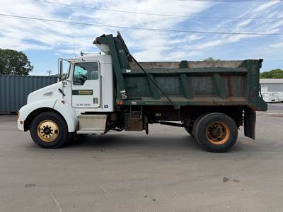 2001 Kenworth T600 Dump Truck
