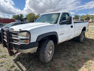 2006 Chevrolet Silverado Truck