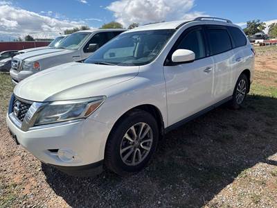 2014 Nissan Pathfinder S
