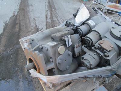 Large Sundstrand Hydraulic Pumps