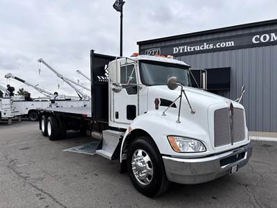 Kenworth T370 Tandem Axle Cab & Chassis Truck - Paccar, 300HP, 6 Speed Allison Hs Automatic