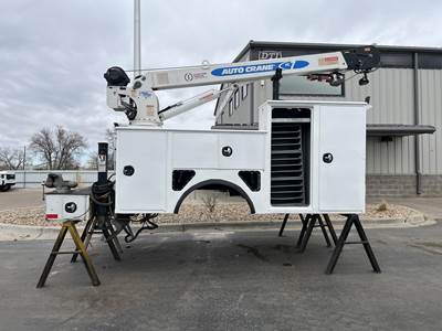 Auto Crane HC-7 Crane Truck