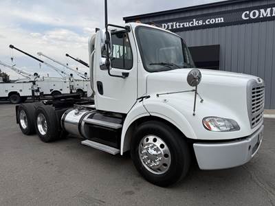 Freightliner M2 112 Day Cab Truck - Detroit 380HP, 10 Speed Ultrashift Amt